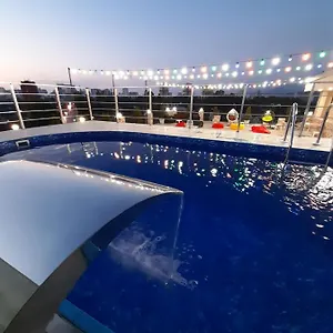 Wave Hotel Batumi
