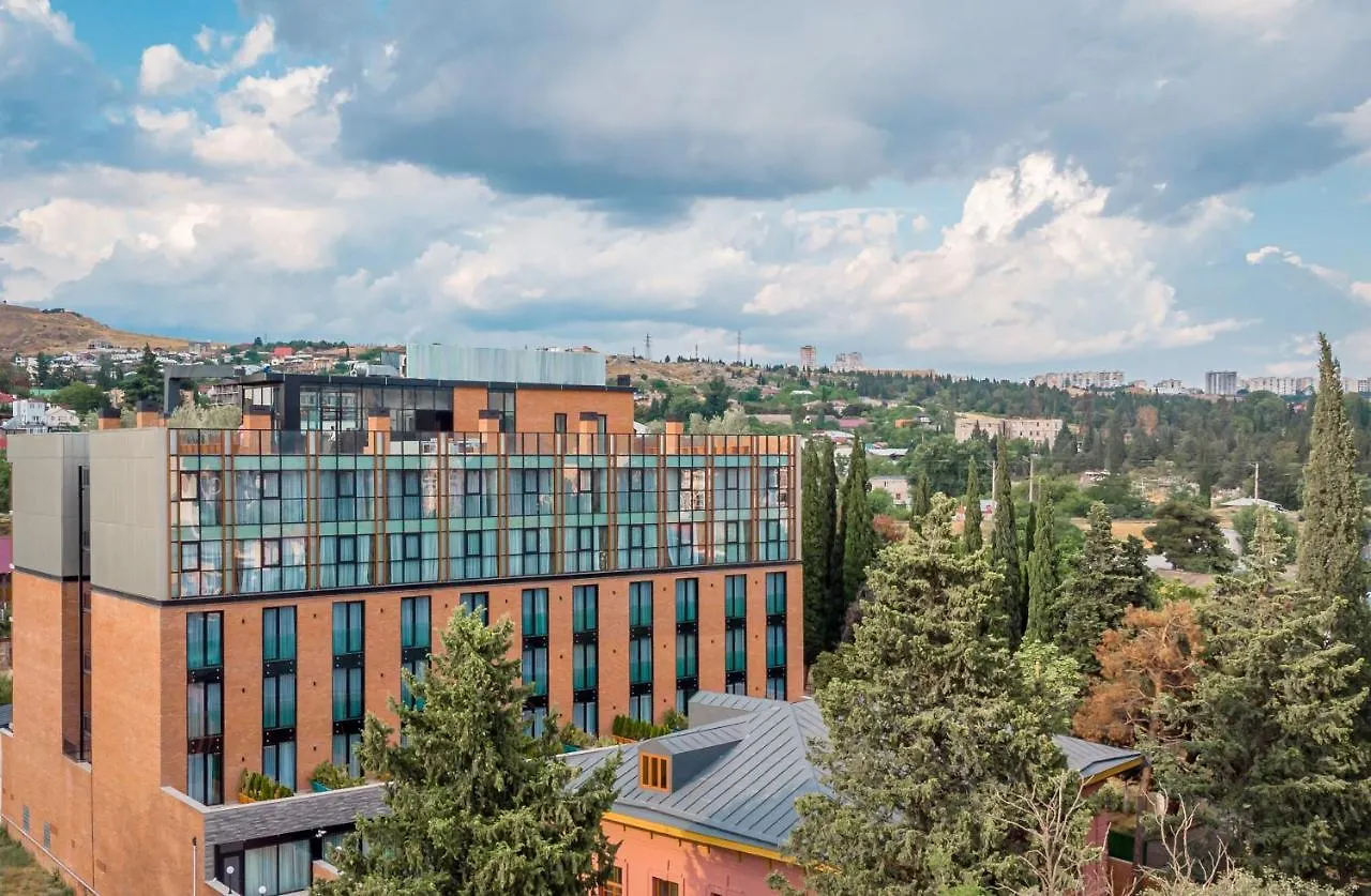 Ramada By Wyndham Tbilisi Old City Hotel